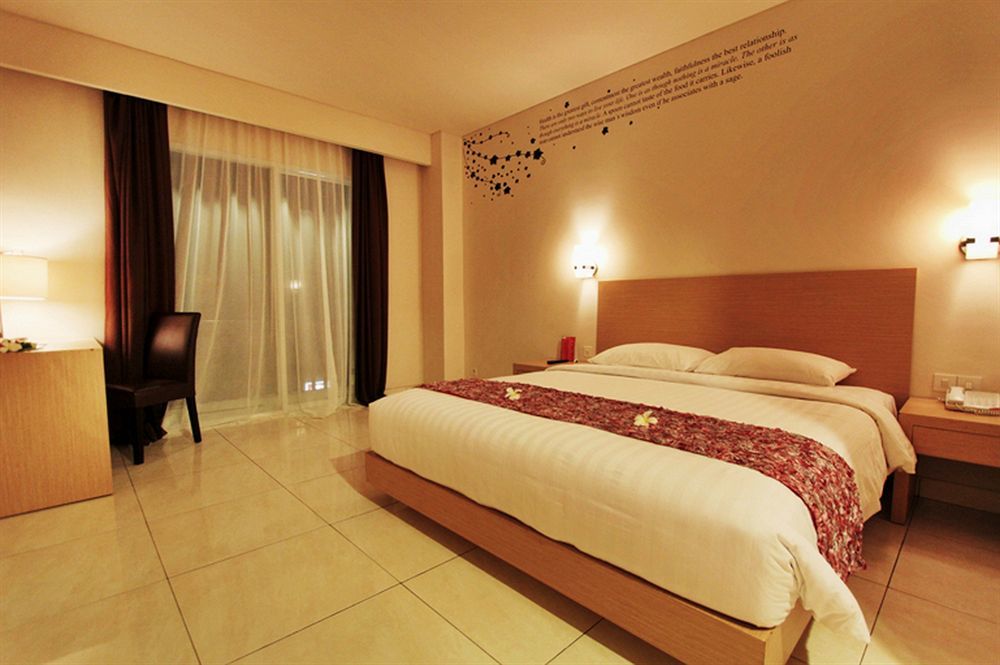 Tusita Boutique Hotel Kuta Lombok Exteriör bild